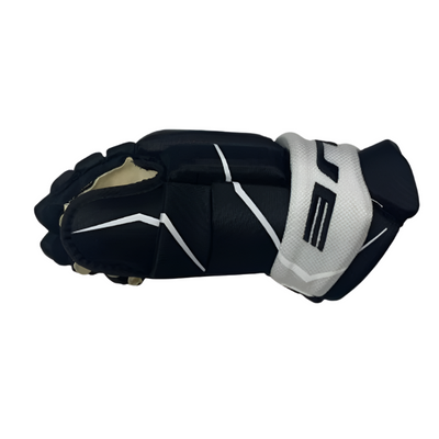 True Catalyst M16 Hockey Gloves - Senior