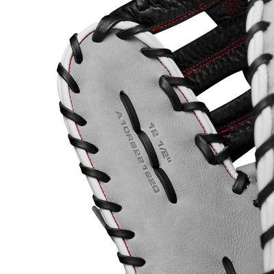 Wilson A1000 1620 12.5” Baseball First Base Mitt (2024)