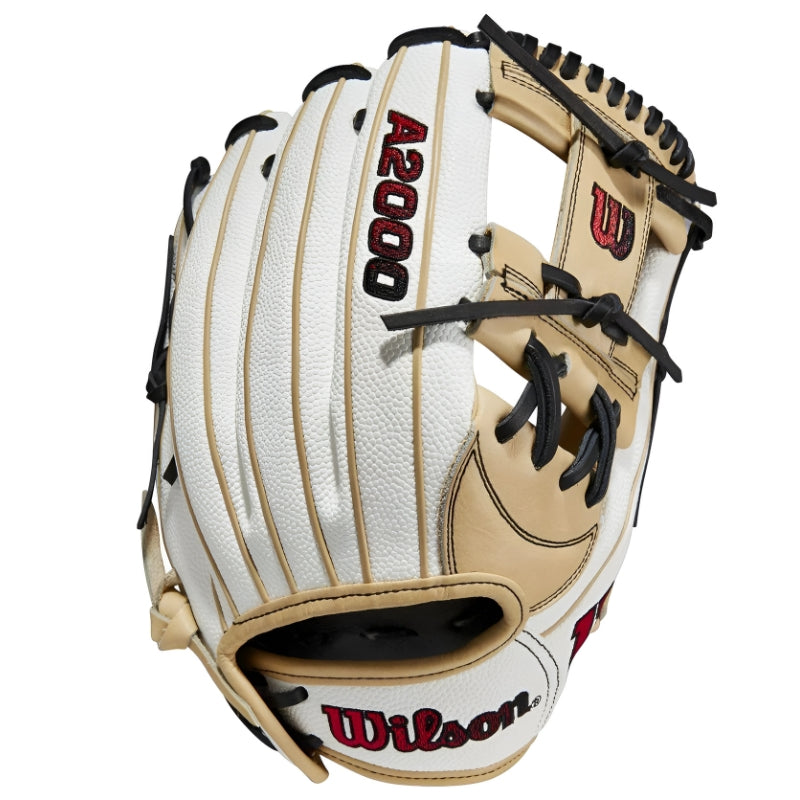 Wilson Baseball Gloves Wilson A2000 H12SS 12" Fastpitch Baseball Glove WBW10099212